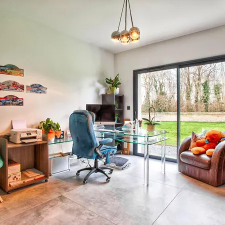 بيت ضيافة Howard — Jacuzzi, Tranquility & Parking 4*