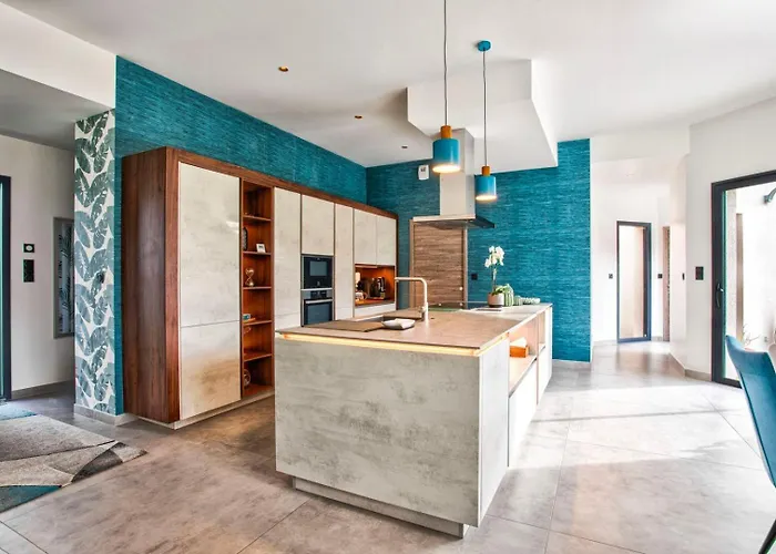 Howard — Jacuzzi, Tranquility & Parking 4* Ranville